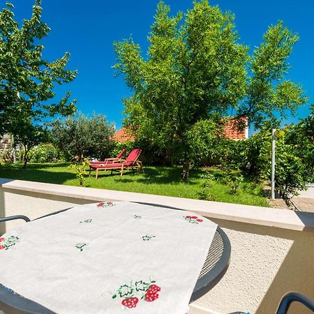 Villa Nona تْسافتات المظهر الخارجي الصورة